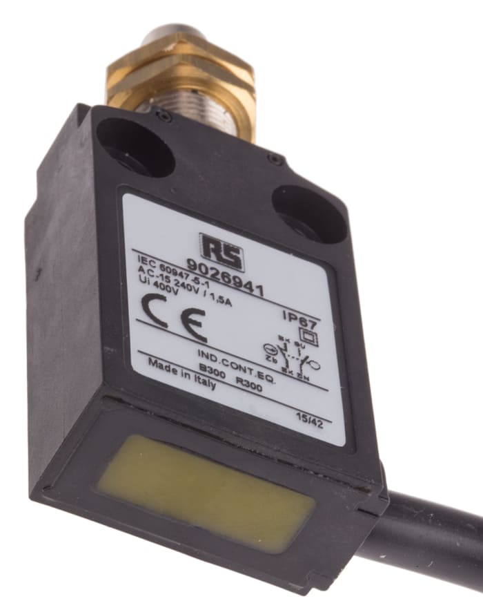 RS PRO Plunger Limit Switch, NO/NC, IP67, DPST, Thermoplastic Housing, 240V ac Max, 5A Max