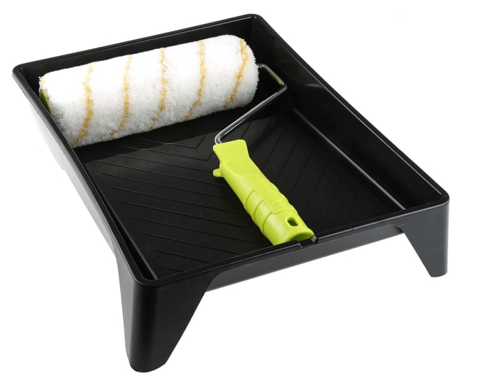 Cottam Paint Roller and Tray Kit includes: Cage Frame, Plastic Tray, Polyester Roller Sleeve