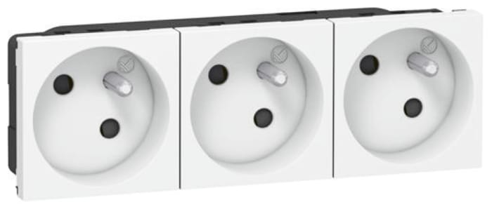 Legrand Mosaïc White 3 Gang Plug Socket, 16A, Type E - French, Indoor Use