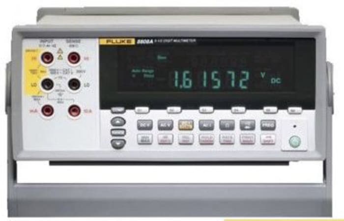 Fluke 8808A Bench Digital Multimeter, True RMS, 10A ac Max, 10A dc Max, 750V ac Max - UKAS Calibrated