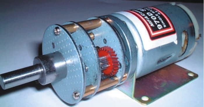 Rs Pro Rs Pro Brushed Geared Dc Geared Motor 19 8 W 12 V Ncm 753 Rpm 6mm Shaft Diameter 4 665 Rs Components