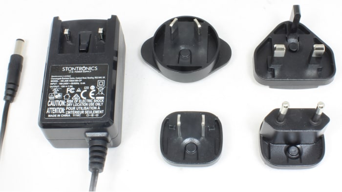 RS PRO 12W Plug-In AC/DC Adapter 12V dc Output, 1A Output