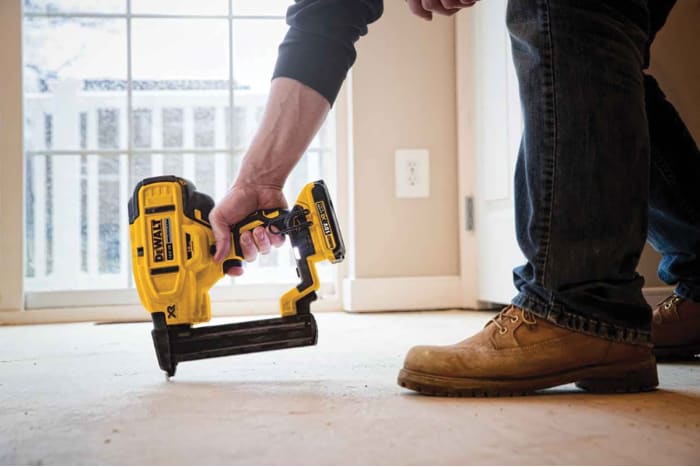 Ffx dewalt nail gun best sale