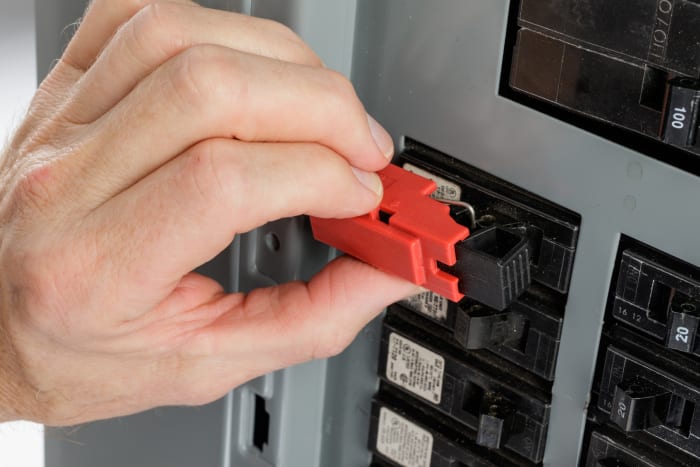 TAGLOCK SWITCH W/ HOLE CIRCT BRK LO EA Brady | Brady Red 1-Lock Lockout ...