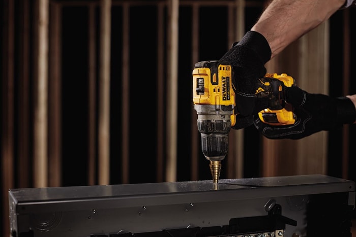 DeWALT XR Keyless 12V Cordless Drill Driver Li-Ion, Type G British 3-Pin  DeWALT RS India