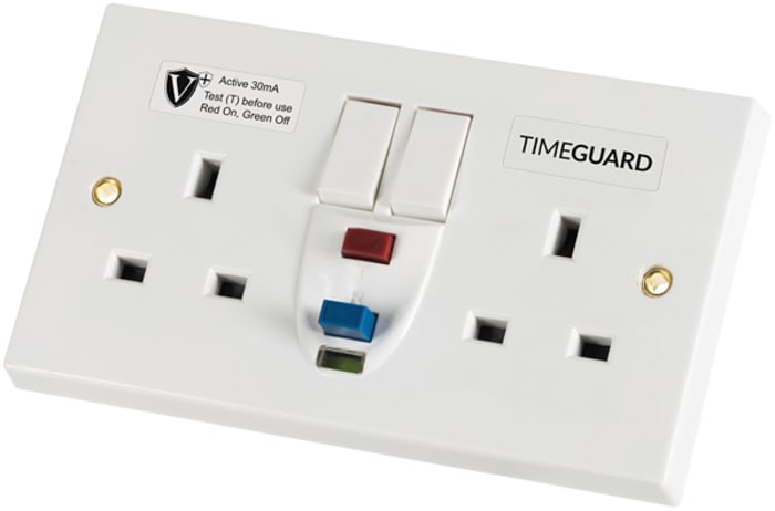 Timeguard 30A, BS Fixing, Active RCD Socket, Plastic, Surface Mount , Switched, 230 V ac, White