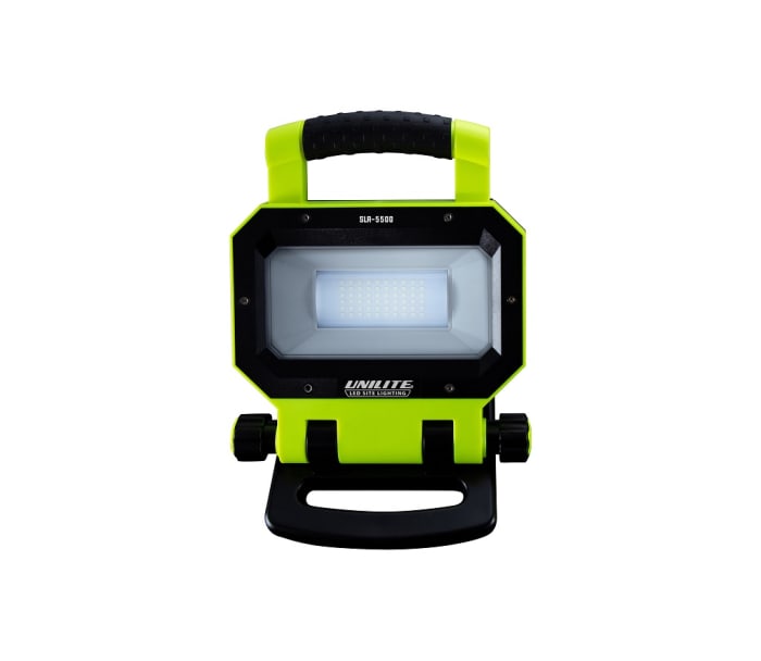 5500 lumen rechargeable site light with