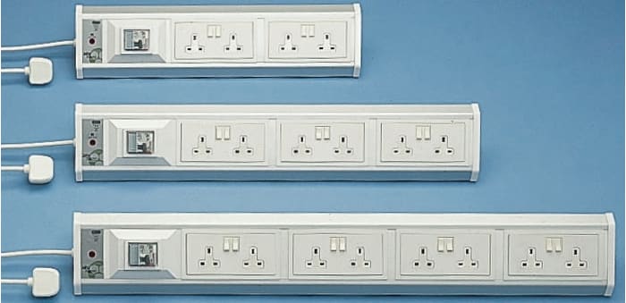 Schneider Electric 2m 8 Socket Type G - British Extension Lead, 240 V ac