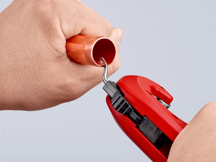 90 31 02 BK Knipex | Knipex TubiX® Pipe cutter 6 → 35 mm, Cuts Special ...