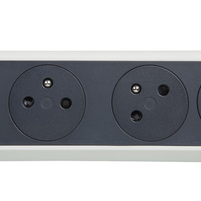 R2387579-05