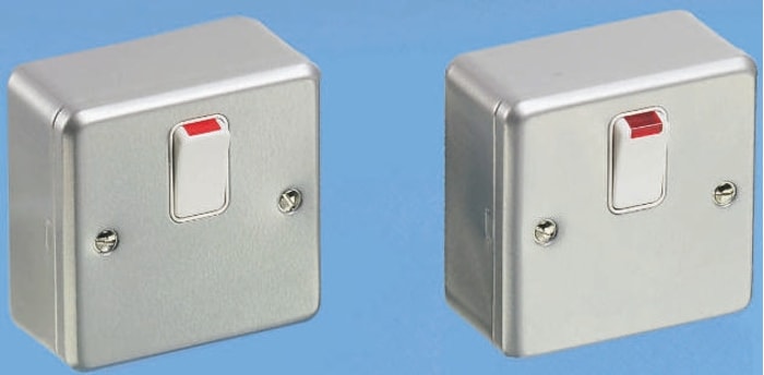 Interrupteur d'éclairage série Metalclad IP2X Argent