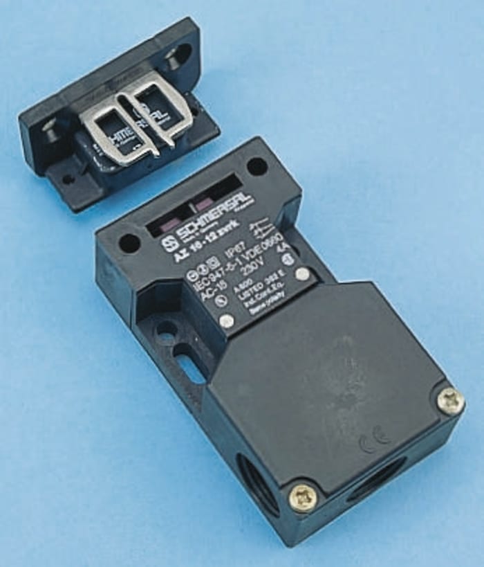 Schmersal AZ16 Safety Interlock Switch, 2NC/1NO, Key, Glass Fibre Reinforced Thermoplastic