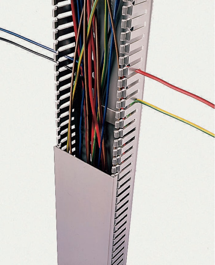 Hager Grey Slotted Panel Trunking - Open Slot, W75 mm x D75mm, L2m, Plastic