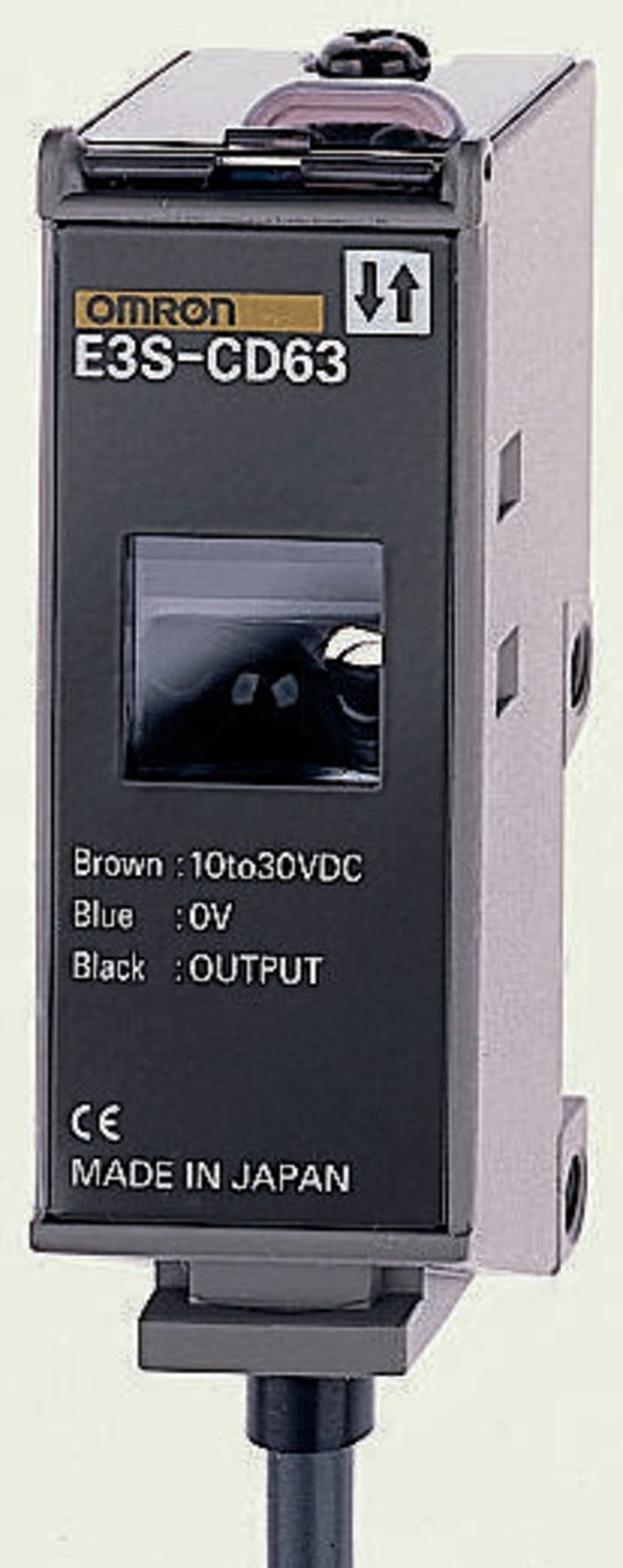 Omron Fotoelektrik Sensör, Yayınımlı Algılama Aralığı: 0 → 700 mm, NPN, PNP, Stil: Blok, IP67