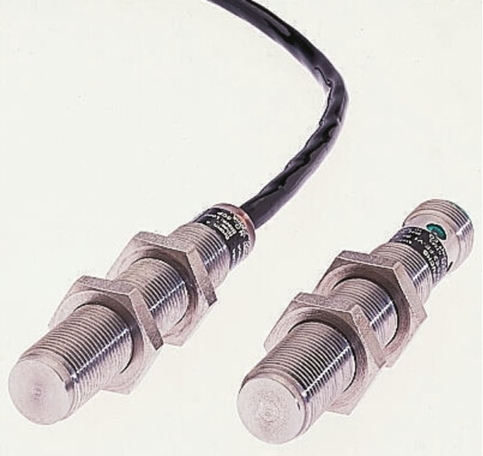 Pepperl + Fuchs Inductive Threaded Barrel Proximity Sensor, M18, 5 mm Detection, PNP NO, 10 → 30 V dc
