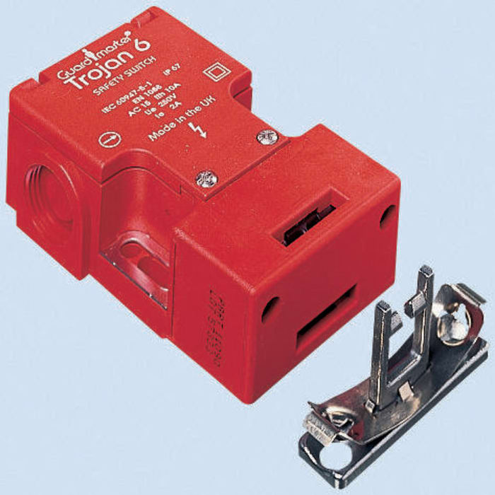 Allen Bradley Guardmaster 440K Safety Interlock Switch, 4NC Actuator Included, Glass Filled PBT