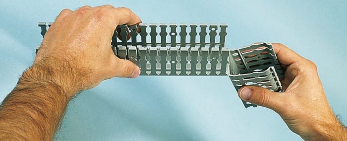 Planet-Wattohm Grey Slotted Panel Trunking - Closed Slot, W40 mm x D80mm, L2m, PVC