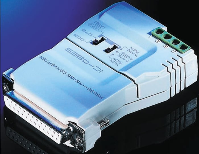 Adaptateur RS PRO, D-sub, 25 broches Femelle vers Sub-D, 9 broches (en série)