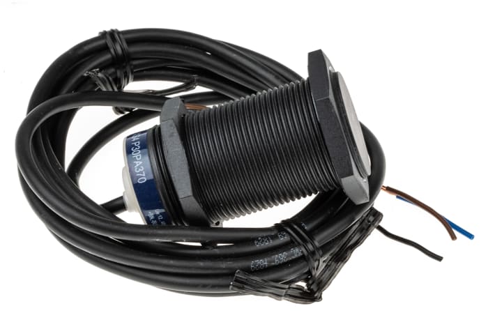 Telemecanique Sensors Inductive Threaded Barrel Proximity Sensor, M30, 15 mm Detection, PNP NO, 12 → 48 V dc