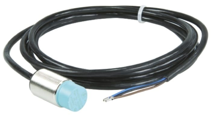 Pepperl + Fuchs Inductive Threaded Barrel Proximity Sensor, M18, 8 mm Detection, PNP NO, 15 → 34 V dc