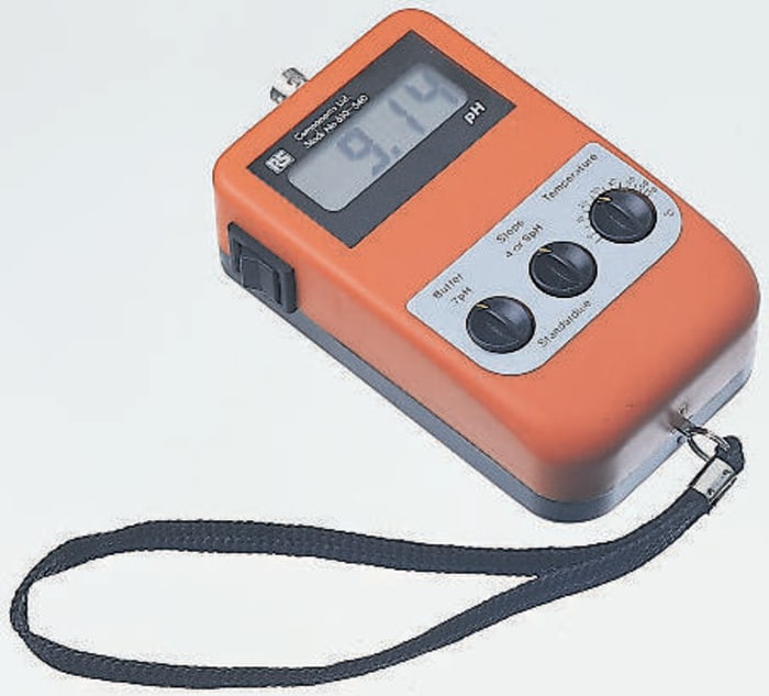 Comark KM7000KIT pH Meter, ±0.03pH Accuracy, 0.01pH Resolution, +14pH Max