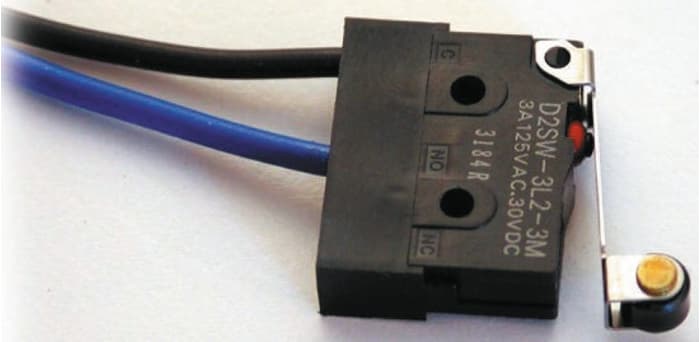 Omron Roller Lever Micro Switch, PCB Terminal, 3 A @ 30 V dc, SPDT, IP67