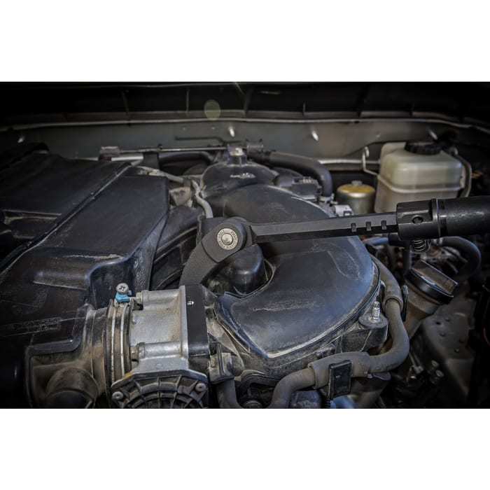 R6673409-02