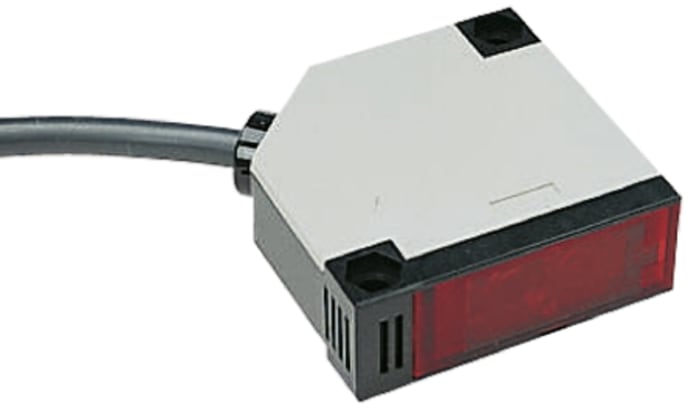 Omron Diffuse Photoelectric Sensor, Block Sensor, 0 → 300 mm Detection Range