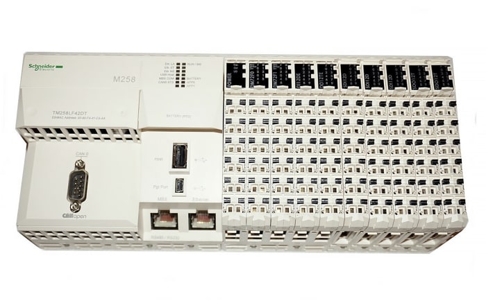 Unité centrale Schneider Electric, série Modicon M258, 26 entrées , 16 sorties , Numérique