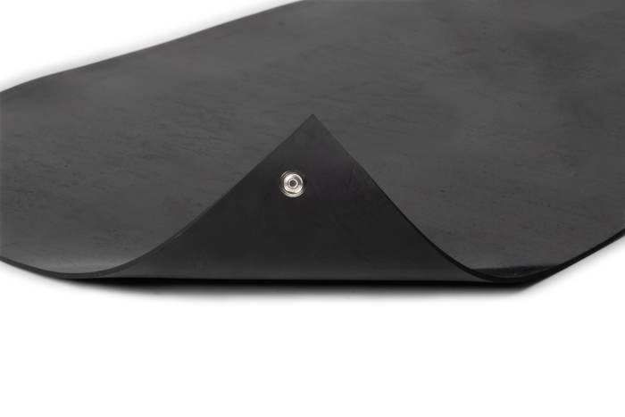RS PRO | RS PRO Black ESD-Safe Mat Bench, 1.2 m x 600 mm x 2 mm | 787 ...