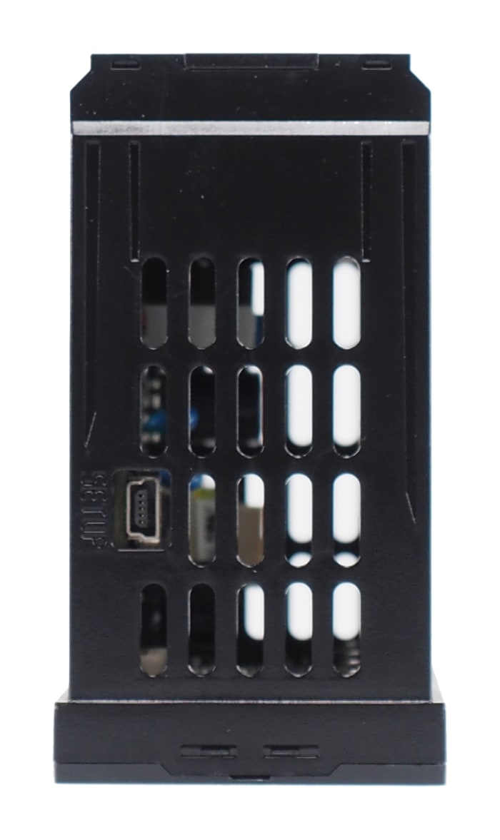 R8158801-04