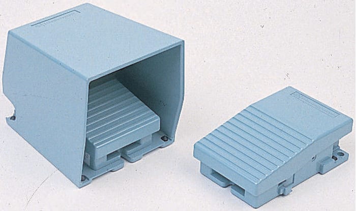 Interrupteur à pédale Telemecanique On-Off momentané, 1RT 270 mA @ 250 V c.c., 3 A @ 240 V c.a. 240V IP66