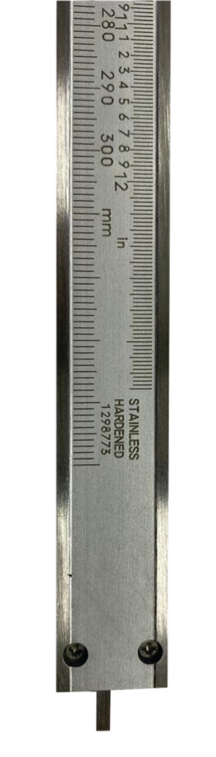 R8412533-08