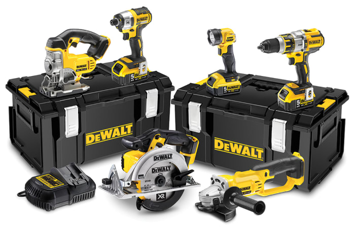DCK694P3 GB DeWALT DeWALT DCK694P3 GB 18V Cordless Power Tool Kit 888 3651 RS Components