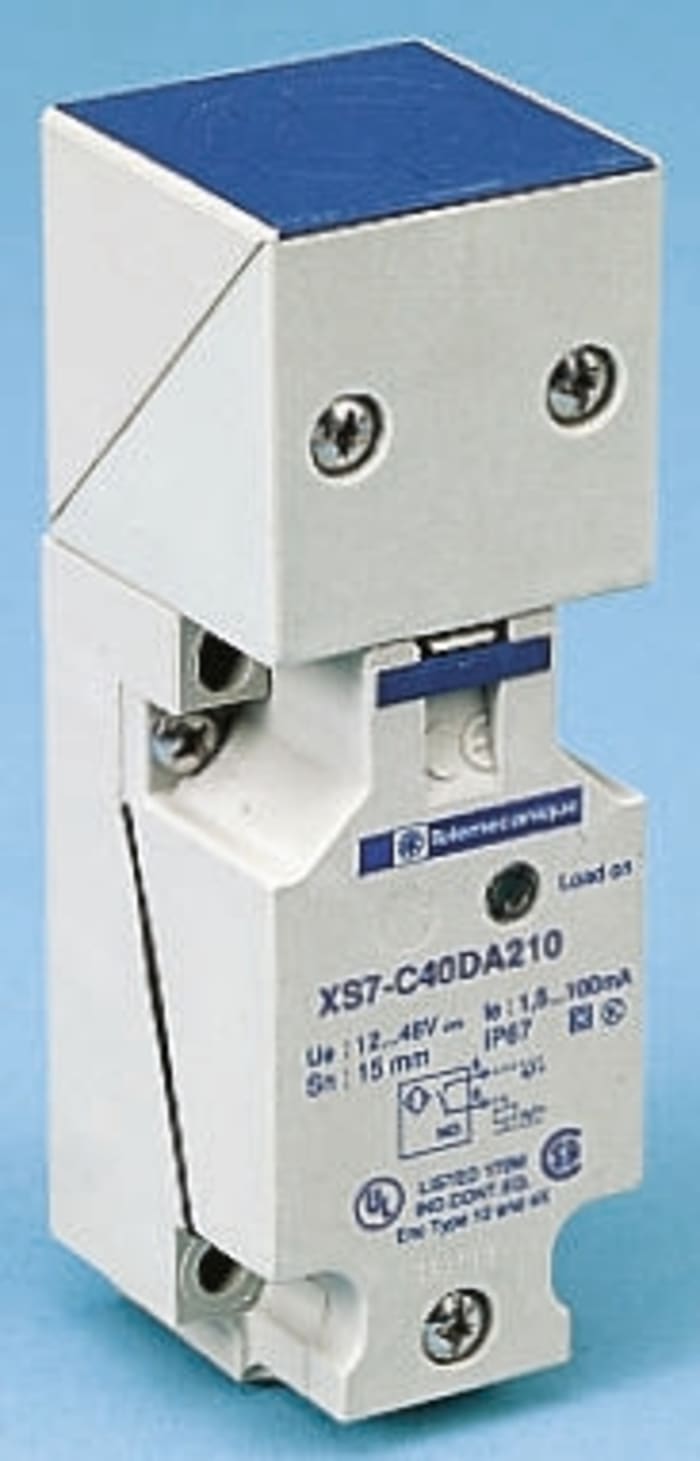 Schneider Electric Block-Style Proximity Sensor, 15 mm Detection, 24 → 240 V ac, IP67