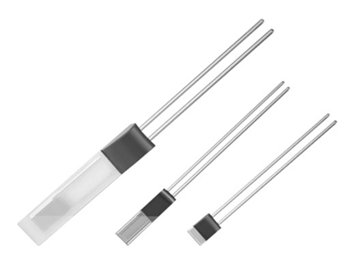 TE Connectivity PT1000 RTD Sensor, 1.2mm Dia, 4mm Long, Chip, ±0.3 °C +600°C Max