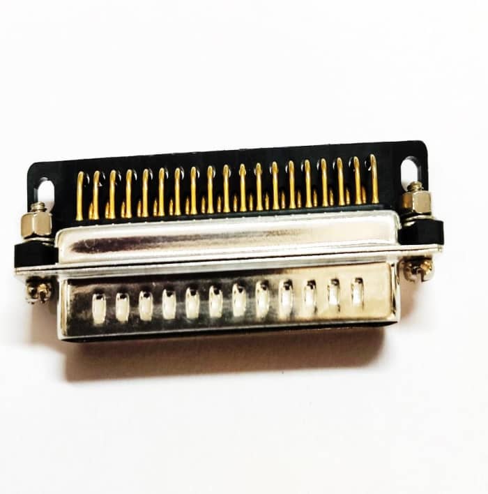 Conector D-sub RS PRO, Serie RS Pro D-Subminiature connector 37 contactos, Ángulo de 90° D-SUB, Orificio pasante Macho