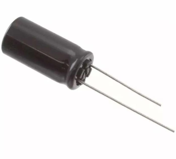Panasonic 330μF Aluminium Electrolytic Capacitor 50V dc, Radial, Through Hole - EEUFS1H331