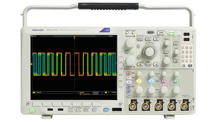 Tektronix MDO4104 MDO4000C Series, 1GHz Portable Oscilloscope, 4 Analogue Channels, 16 Digital Channels