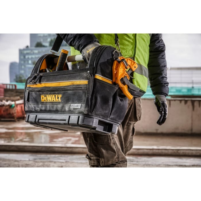 Dewalt tool bag for circular saw store