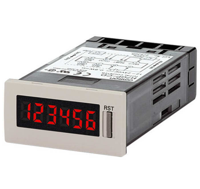 Compteur Omron 24 V c.c. Écran LCD transmissif négatif 7 segments 6 digits