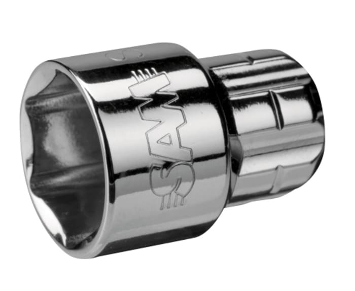 Drive socket 18 deals