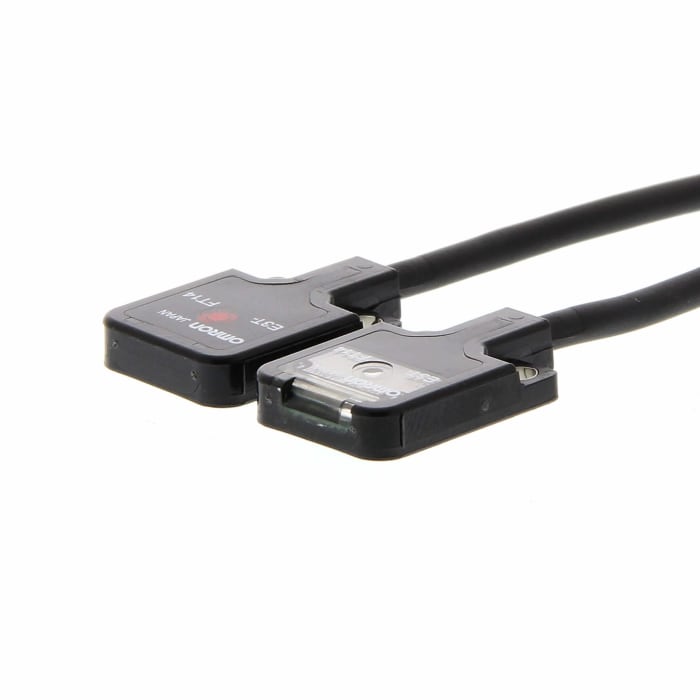 Fotocélula rectangular Omron, Sistema Barrera de Luz, alcance 500 mm, salida PNP, Montaje M2