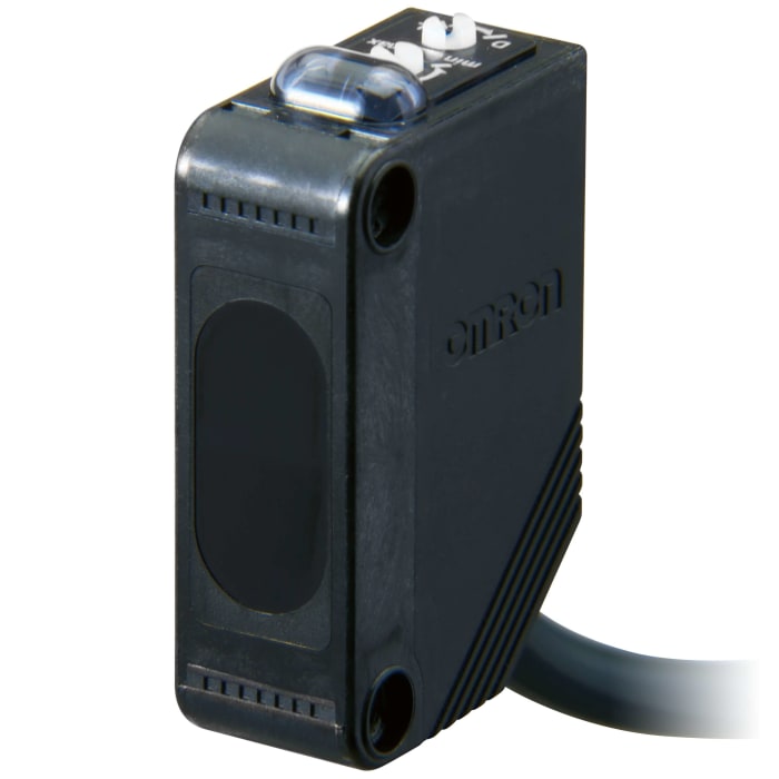 Omron Diffuse Photoelectric Sensor, Rectangular Sensor, 1000 mm Detection Range