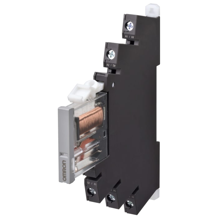 Omron Plug In Power Relay, 24V dc Coil, 6A Switching Current, SPDT