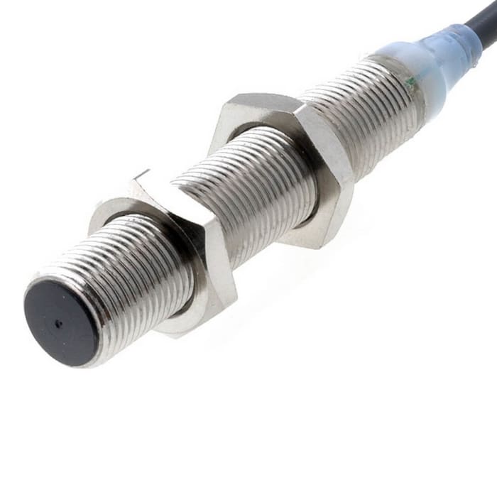 Omron Inductive Threaded Barrel Proximity Sensor, M12, 4 mm Detection