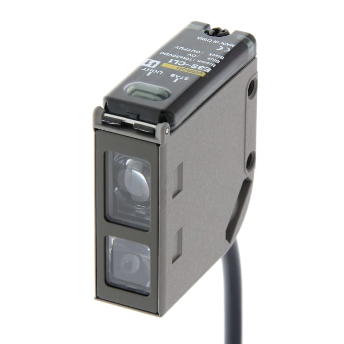 Omron Diffuse Photoelectric Sensor, Block Sensor, 200 mm Detection Range