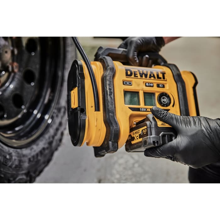 Dewalt 2025 tyre compressor