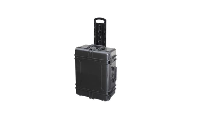 Case incl pluckfoam and trolley