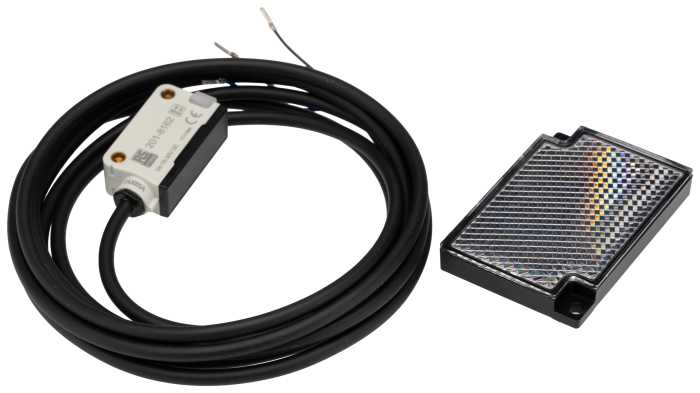 RS PRO Polarised Retro Reflection Photoelectric Sensor, Block Sensor